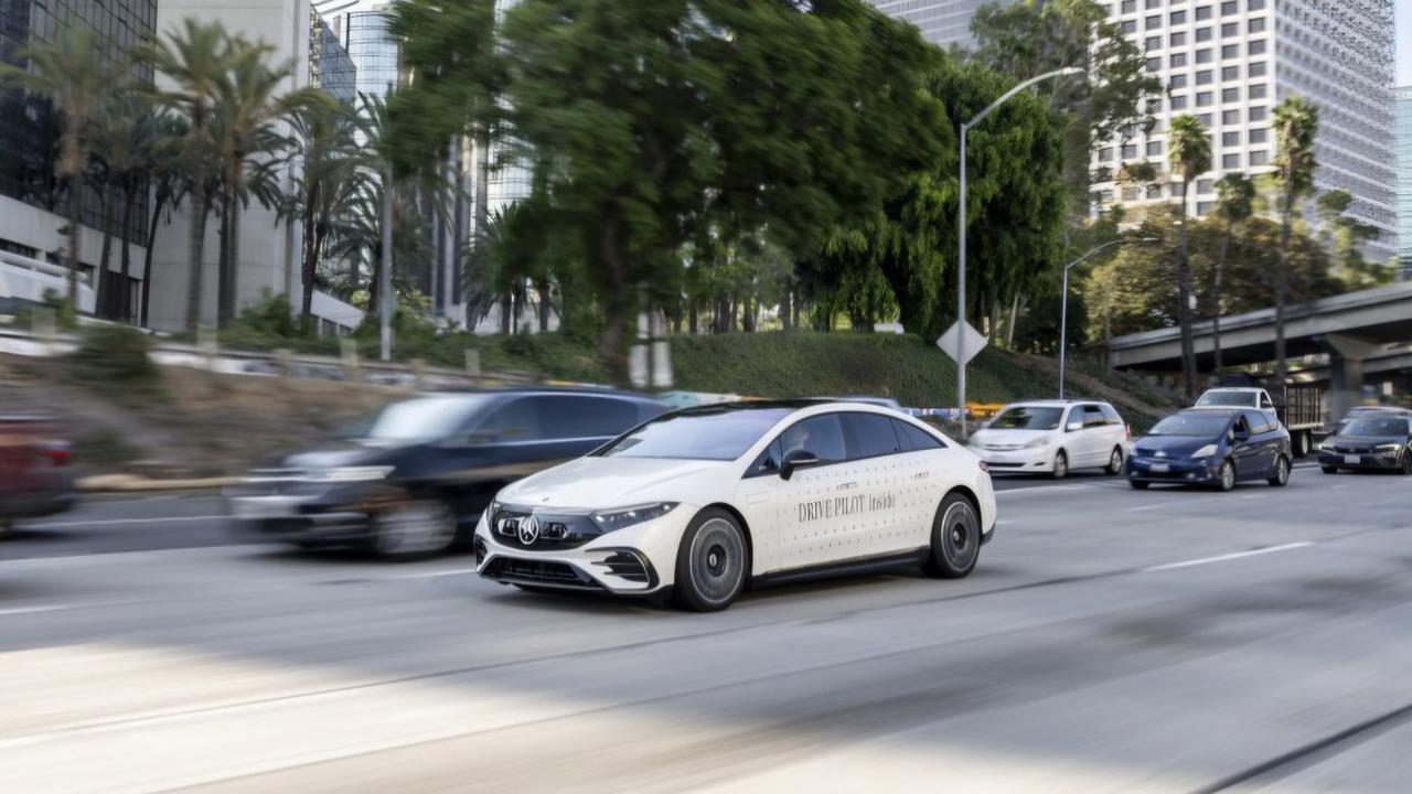 Mercedes-Benz Pilih Tunda Program L3 Drive Pilot, Mau Fokus ke Hal Ini